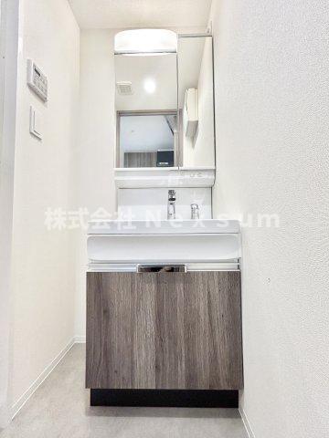 洗面設備　独立洗面台です！