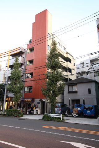 【KSKサンパールの建物外観】