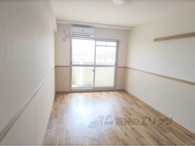 居室・リビング　洋室