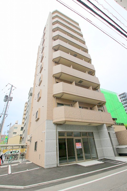 広島市中区広瀬町のマンションの建物外観