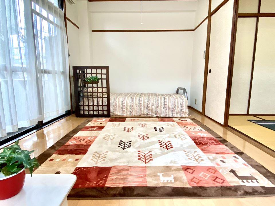 その他部屋・スペース　ツルツルで掃除しやすいフローリング☆