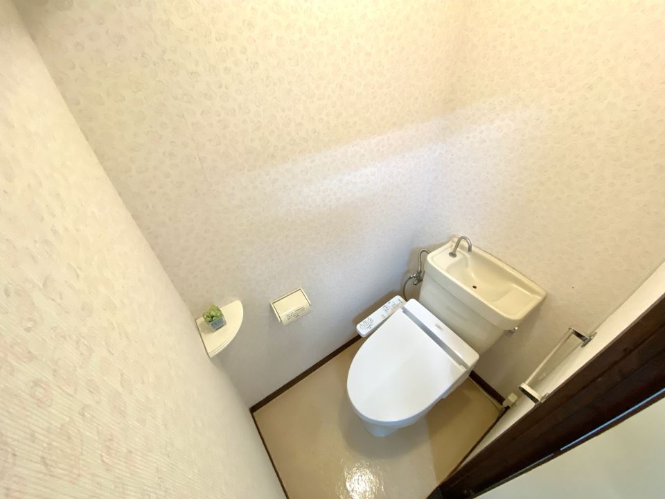 トイレ　温水洗浄便座☆