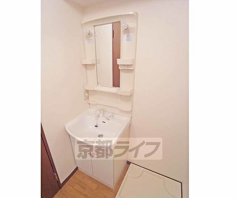 洗面設備　独立洗面台