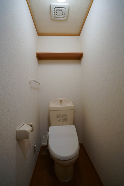 トイレ　同じ建物の別のお部屋