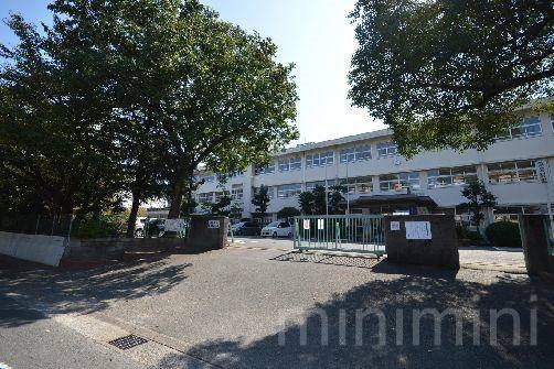 小学校　春日市立春日南小学校（小学校）まで340m