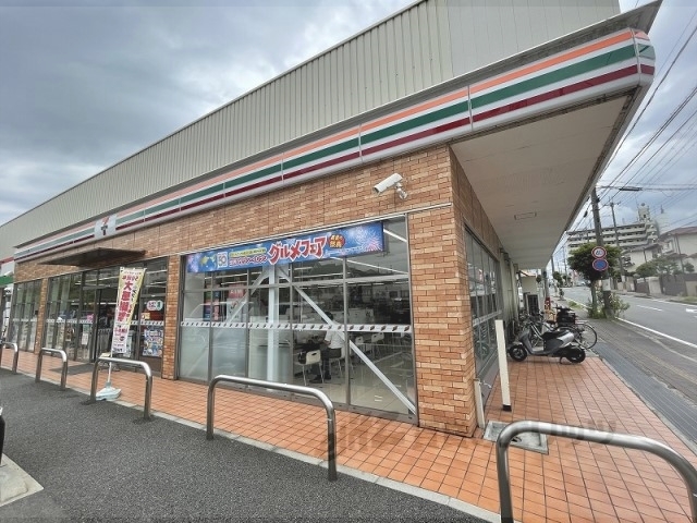 コンビニ　セブンイレブン近鉄大輪田駅前店（コンビニ）まで450m
