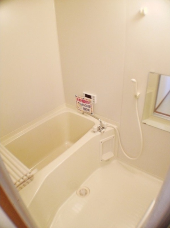 バス・シャワールーム　図面と現状に相違がある場合には現状を優先