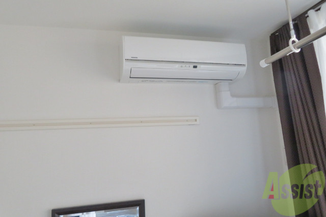 その他設備　新築の新しいエアコンが使えるのはラッキー。