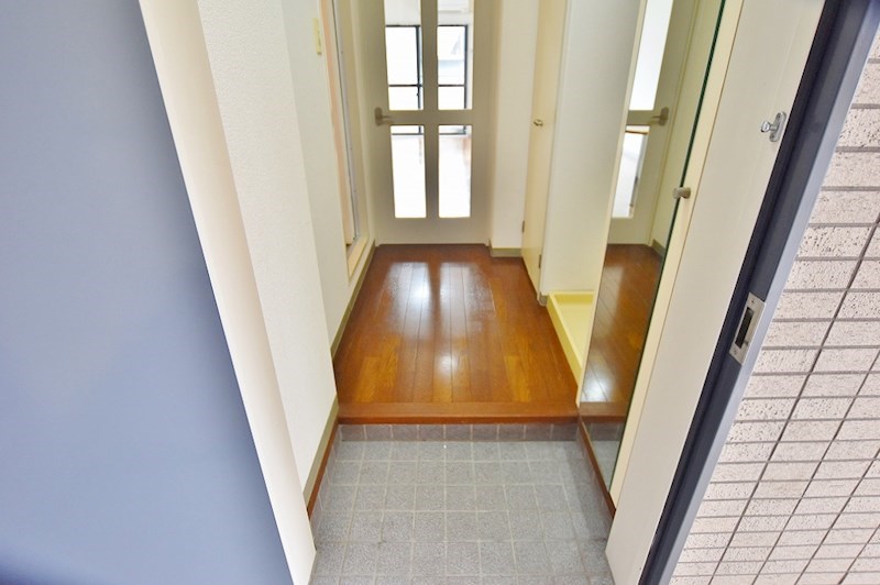 玄関　★来客者からのプライバシーを守る玄関ホール★