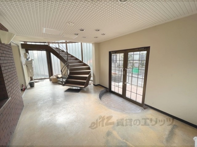 ロビー　ロビー