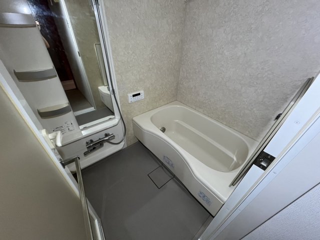 バス・シャワールーム　アーバン伏見