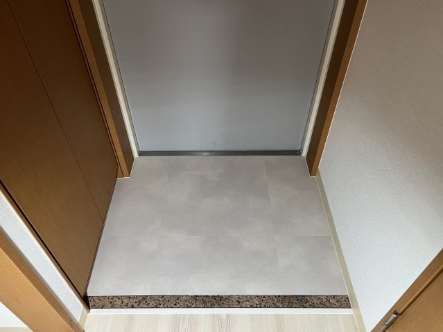 玄関　アーバン伏見