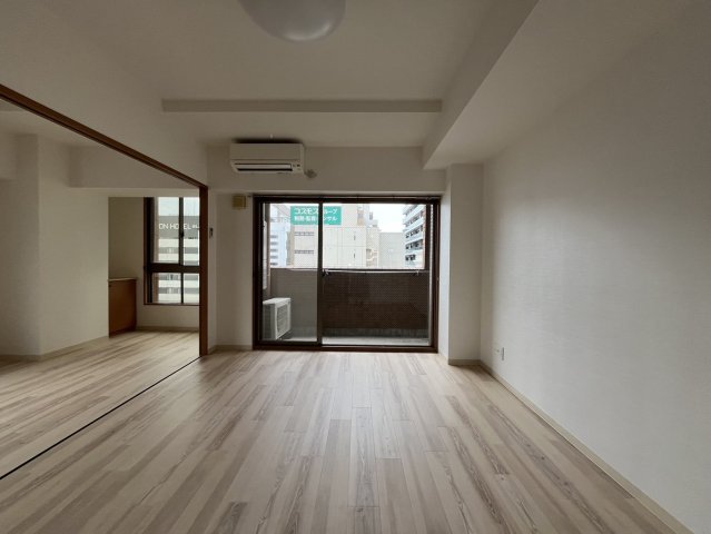 居室・リビング　アーバン伏見