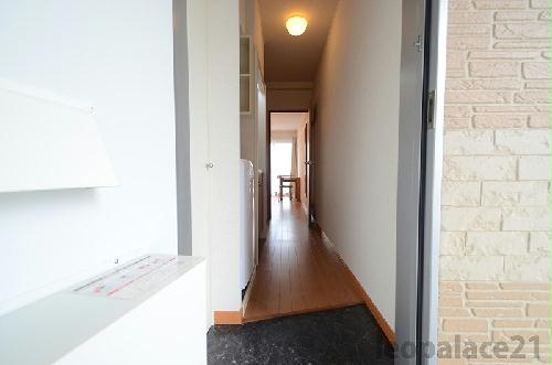 玄関　設備・使用は号室により異なる為、現況を優先致します。