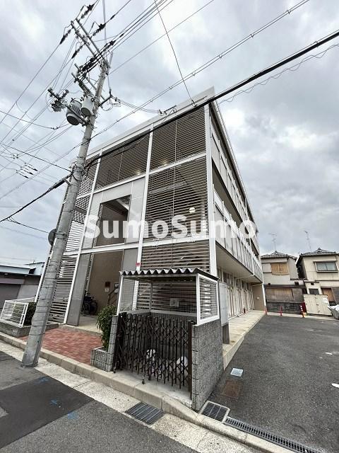 建物外観　落ち着いた雰囲気の外観です