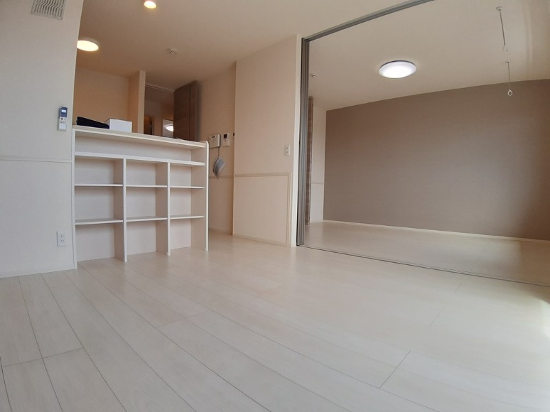 ルーチェソラーレ_内装_0