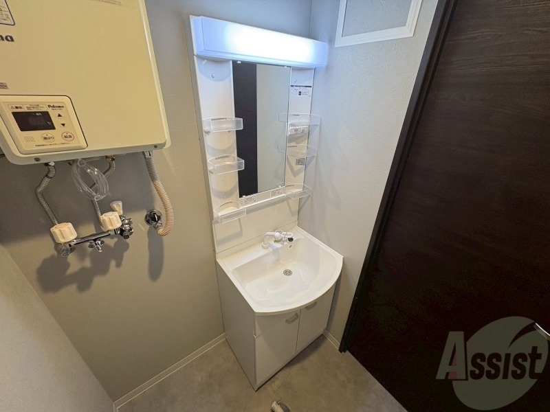 洗面設備　シャンプードレッサーで身支度もラクラクです！