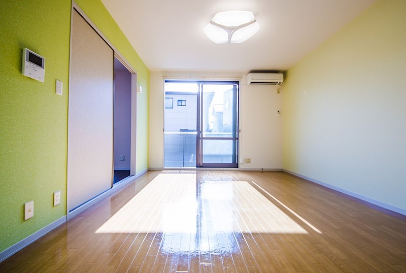 居室・リビング　13.4帖の広々リビングならお客様も招きたくなる♪