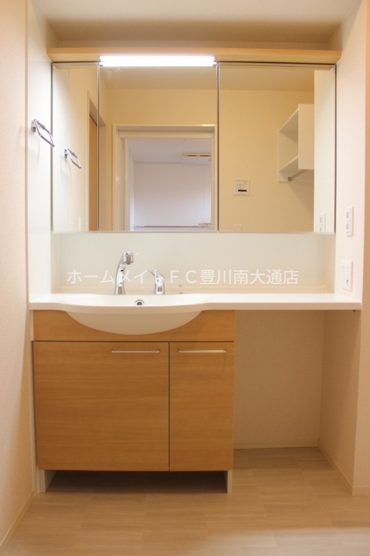 洗面設備　同型別部屋