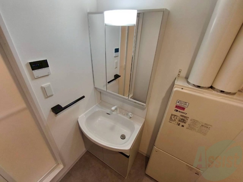 洗面設備　シャンプードレッサーで身支度もラクラクです！