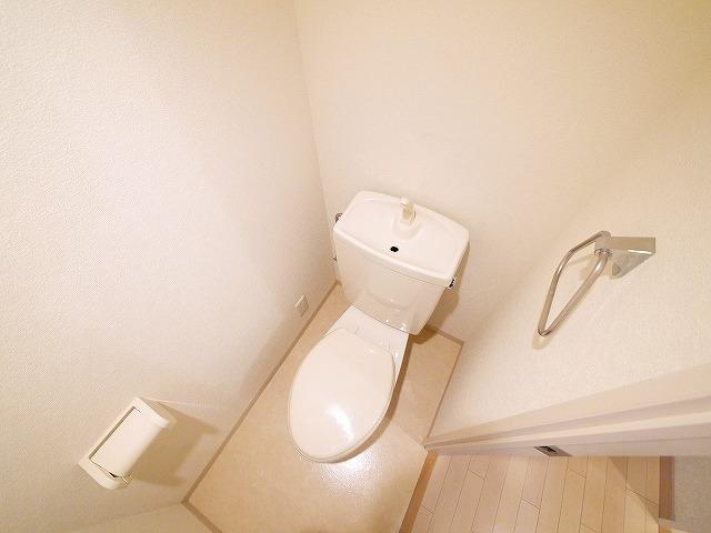 トイレ　落ち着きのあるトイレ。