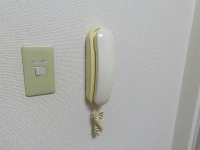 セキュリティ　インターホンあり