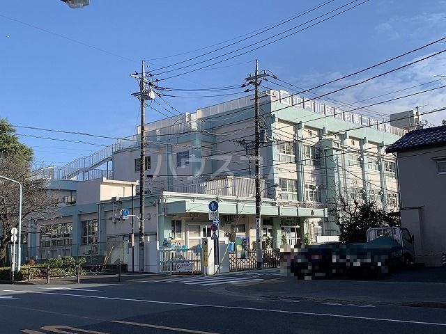 小学校　江戸川区立大杉第二小学校（小学校）まで437m