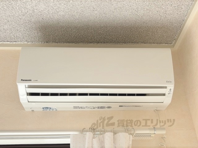 その他設備　給湯器リモコン