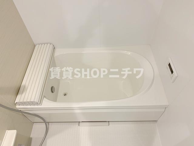 バス・シャワールーム　追い焚き完備