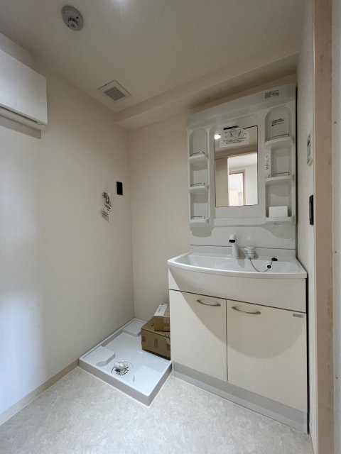 洗面設備　同物件別号室の写真です。