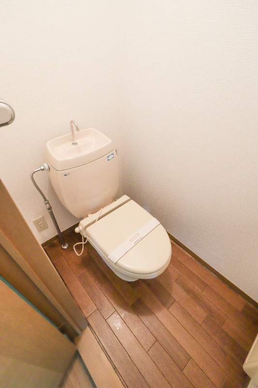 トイレ　図面と現状に相違がある場合には現状を優先