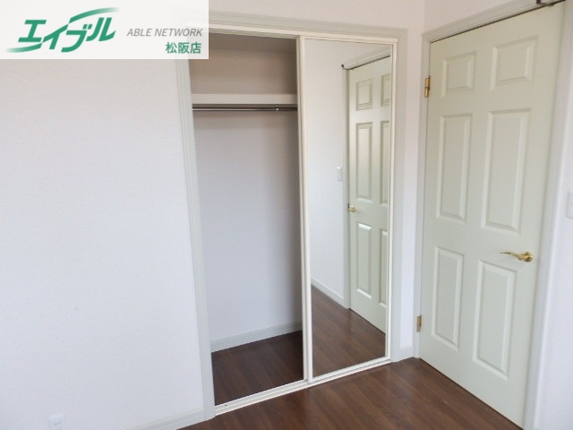 収納　同物件別部屋反転タイプ