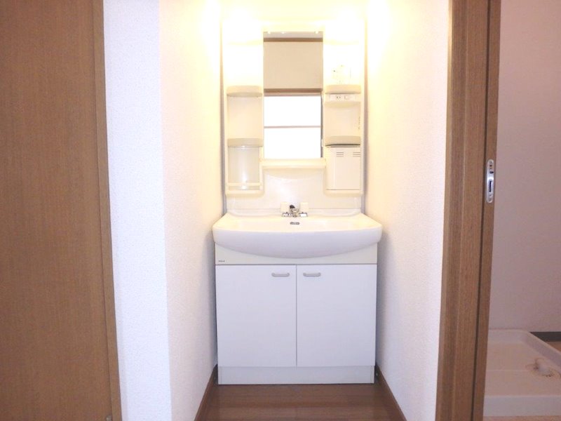 洗面設備　独立洗面化粧台