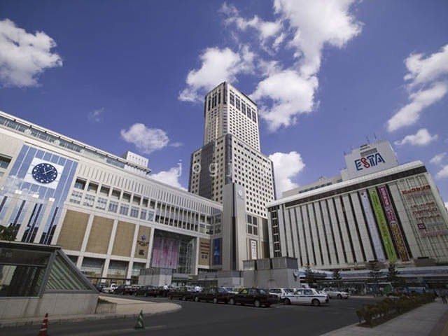 ショッピングセンター　札幌ステラプレイス（ショッピングセンター）まで467m