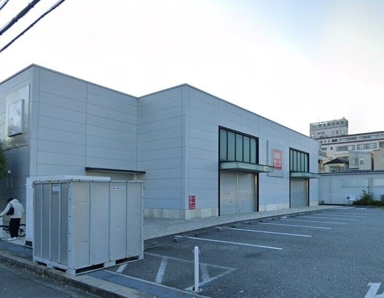 ショッピングセンター　ユニクロ西宮室川店（ショッピングセンター）まで515m