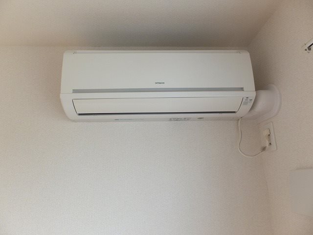 その他設備　冷暖房が備わっています。