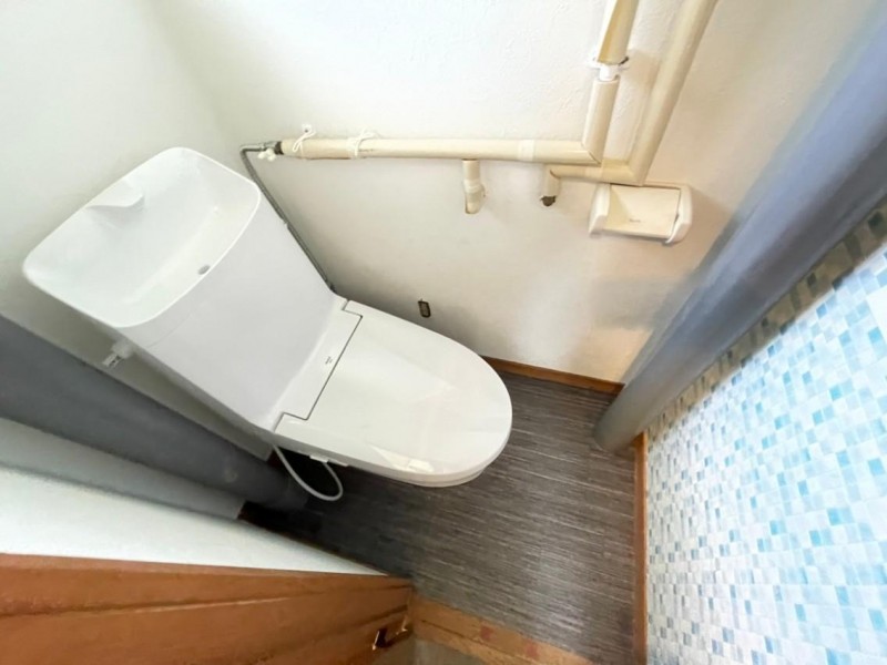 トイレ　トイレ