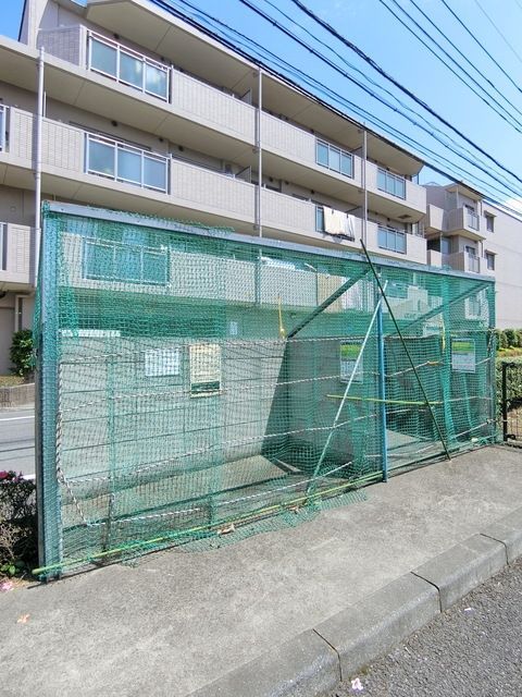 その他共有部分　☆ゴミ置き場☆