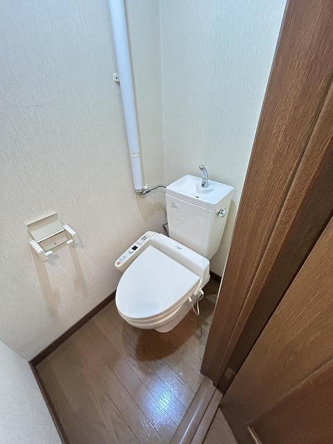 トイレ　トイレ