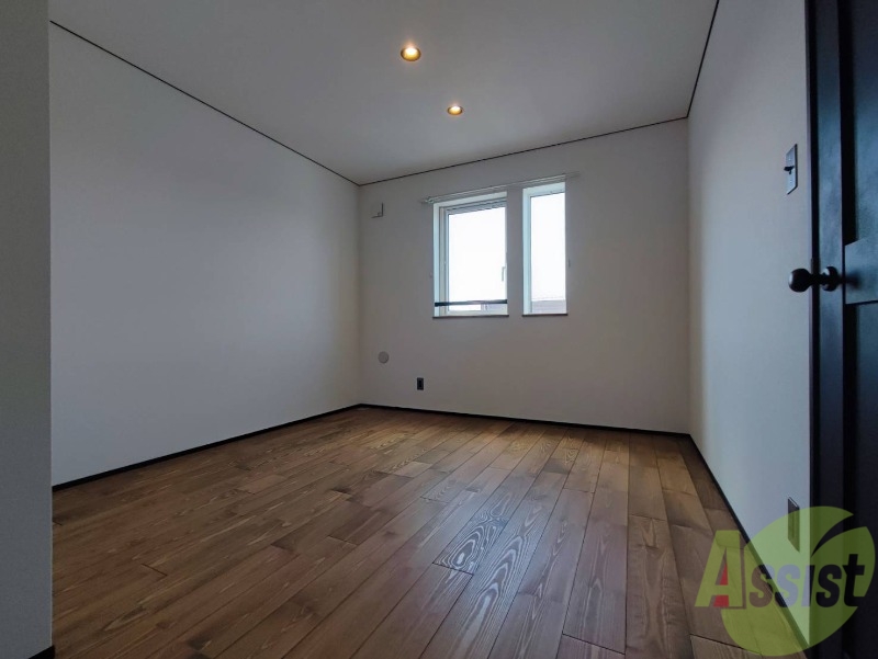 その他部屋・スペース　寝室は建具で仕切られているので、寝室の空間を作れますね！