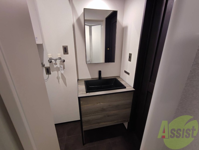 洗面設備　こちらに洗面台があります。朝の洗顔はこちらで。