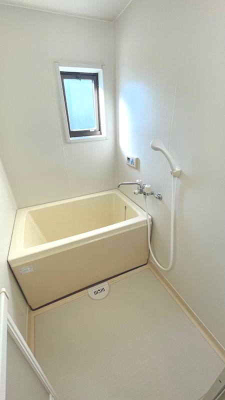 バス・シャワールーム　※２Fの部屋の写真です