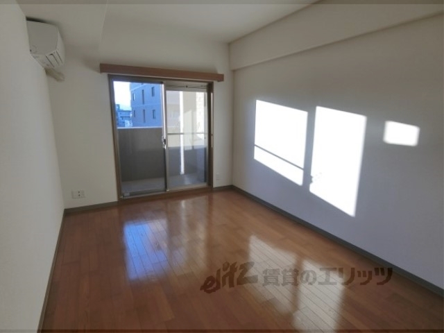 居室・リビング　洋室