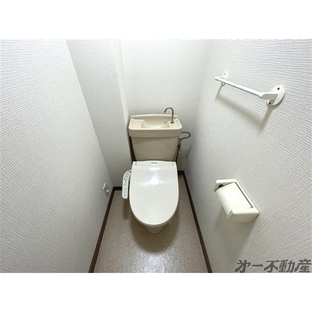 トイレ　トイレ