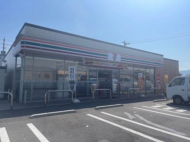 コンビニ　セブンイレブン防府三田尻店（コンビニ）まで1400m