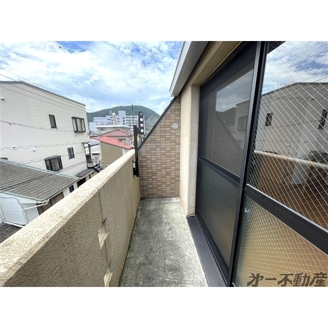 バルコニー　バルコニー