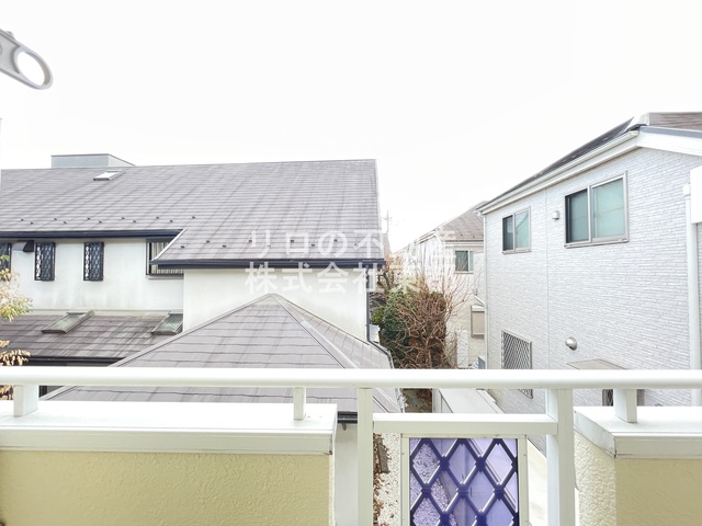 眺望　お部屋からの景色です！圧迫感がないので暮らしやすい♪