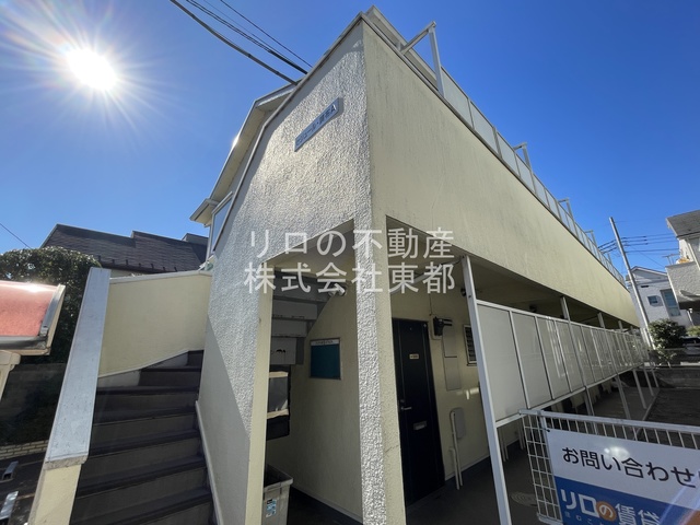建物外観　京王電鉄京王線　調布　徒歩　８分の立地です♪