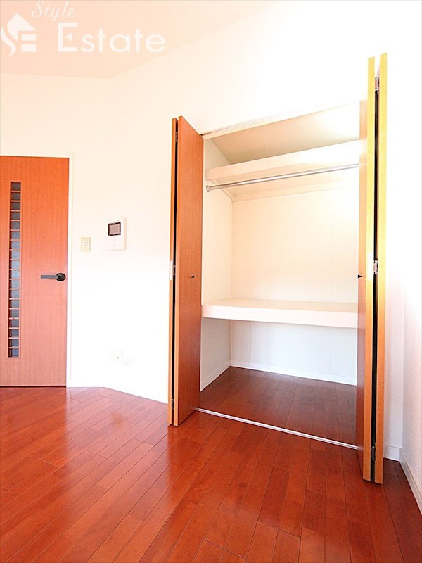 収納　クローゼット