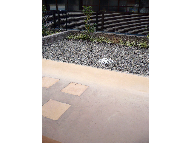 庭　専用庭